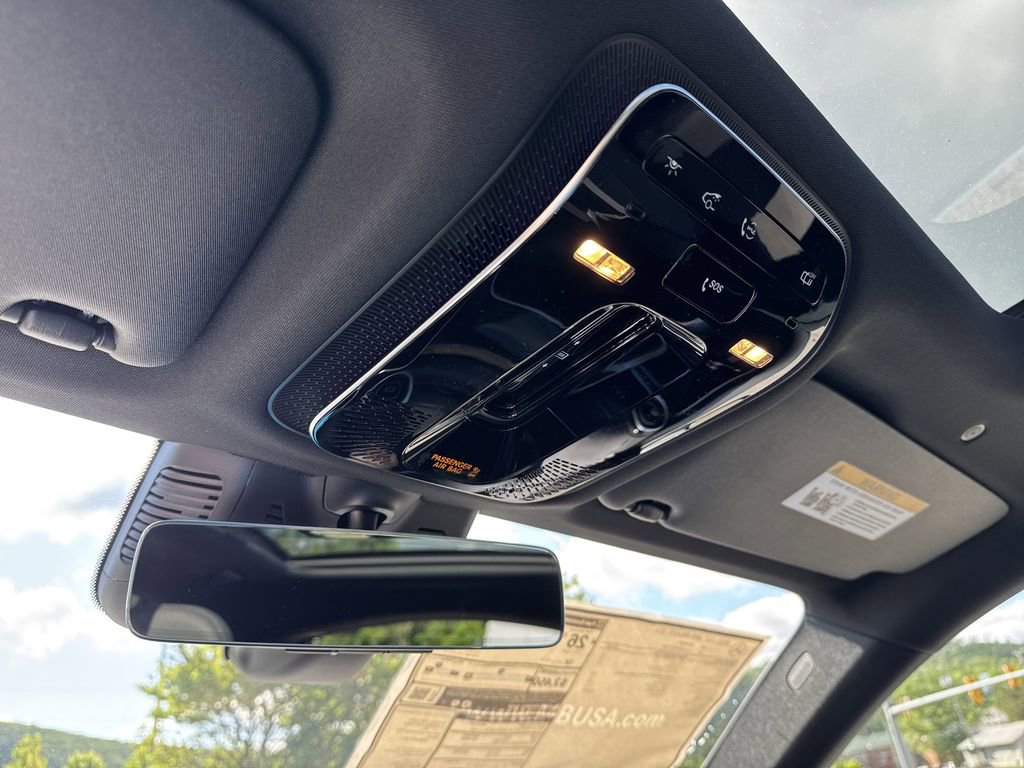 Certified 2025 Mercedes-Benz GLC 300 300 image 28