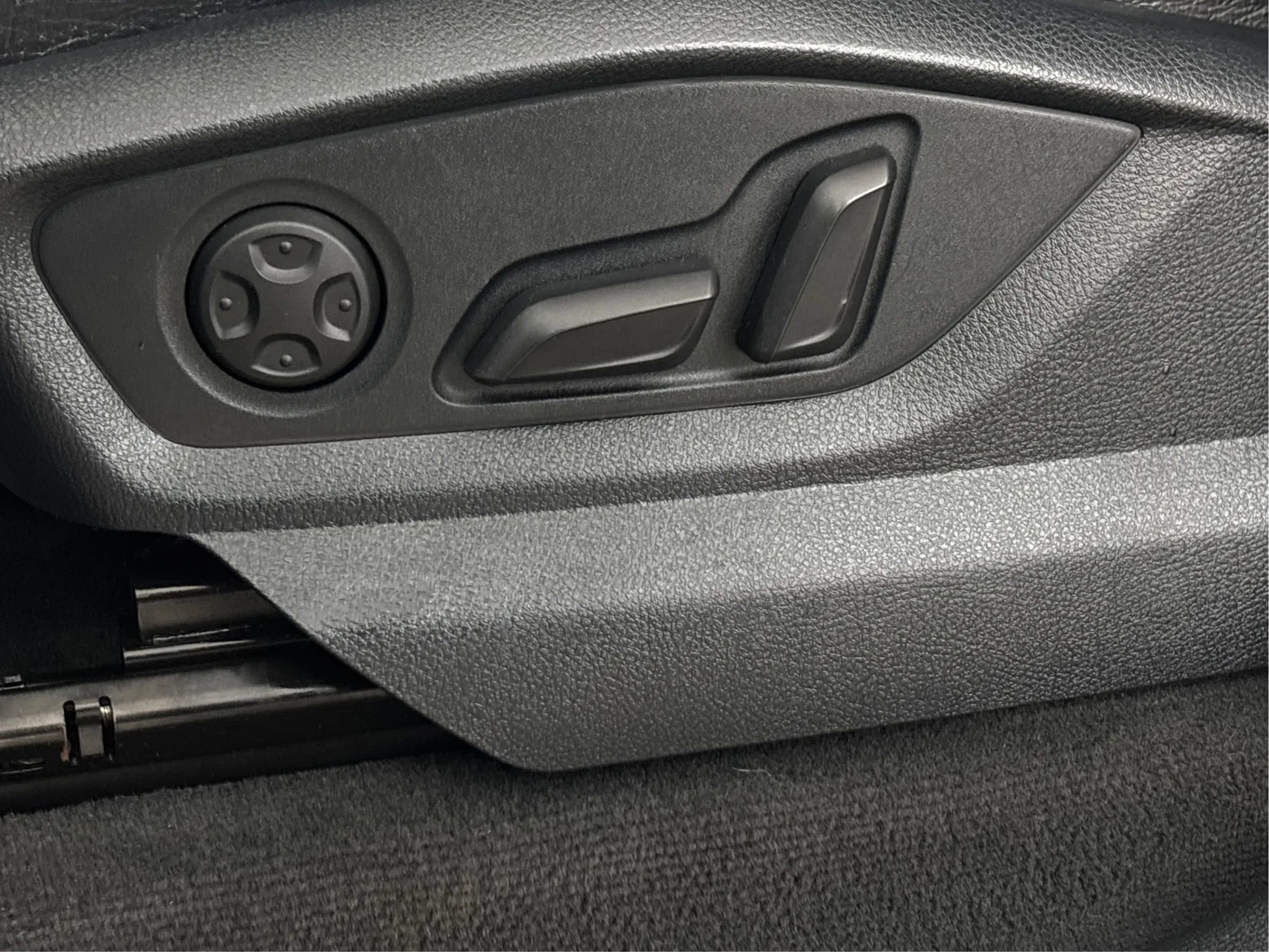 Used 2017 Audi Q7 3.0T Premium Plus w/ Premium Plus Package image 25