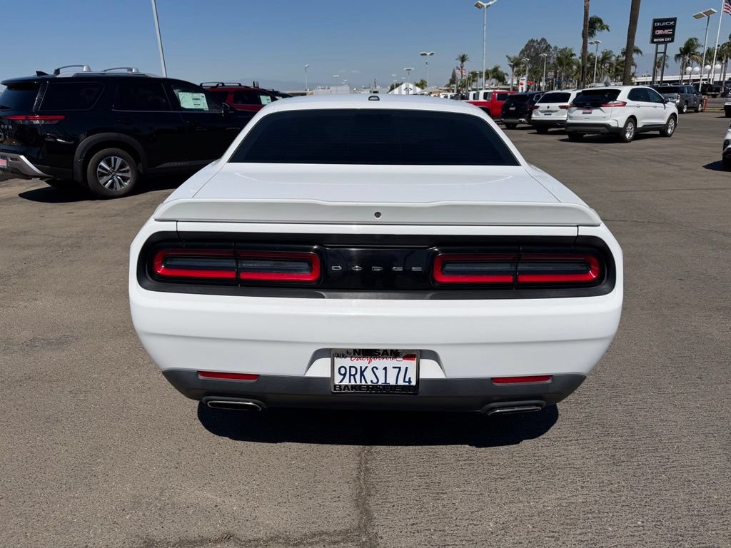 Used 2021 Dodge Challenger SXT RWD image 4