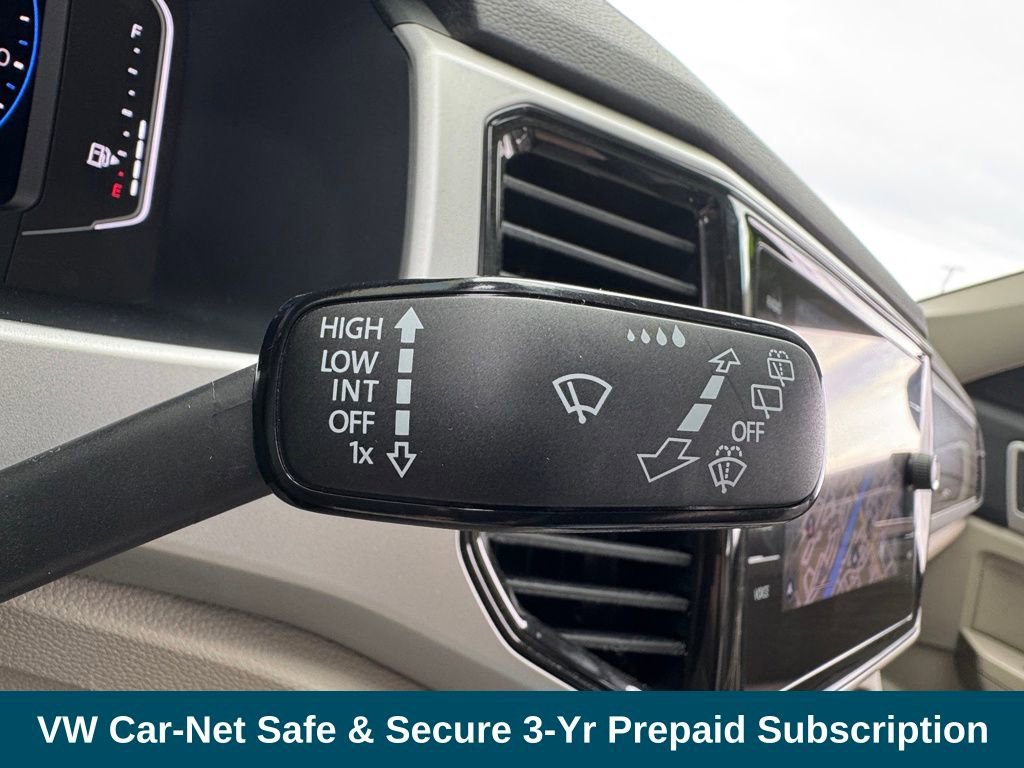 Used 2021 Volkswagen Atlas SEL Premium image 13