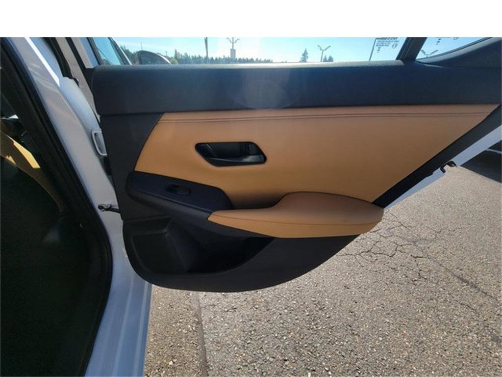 New 2025 Nissan Sentra SV w/ SV Premium Package image 12