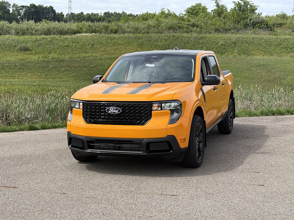New 2026 Ford Maverick XLT w/ XLT Luxury Package