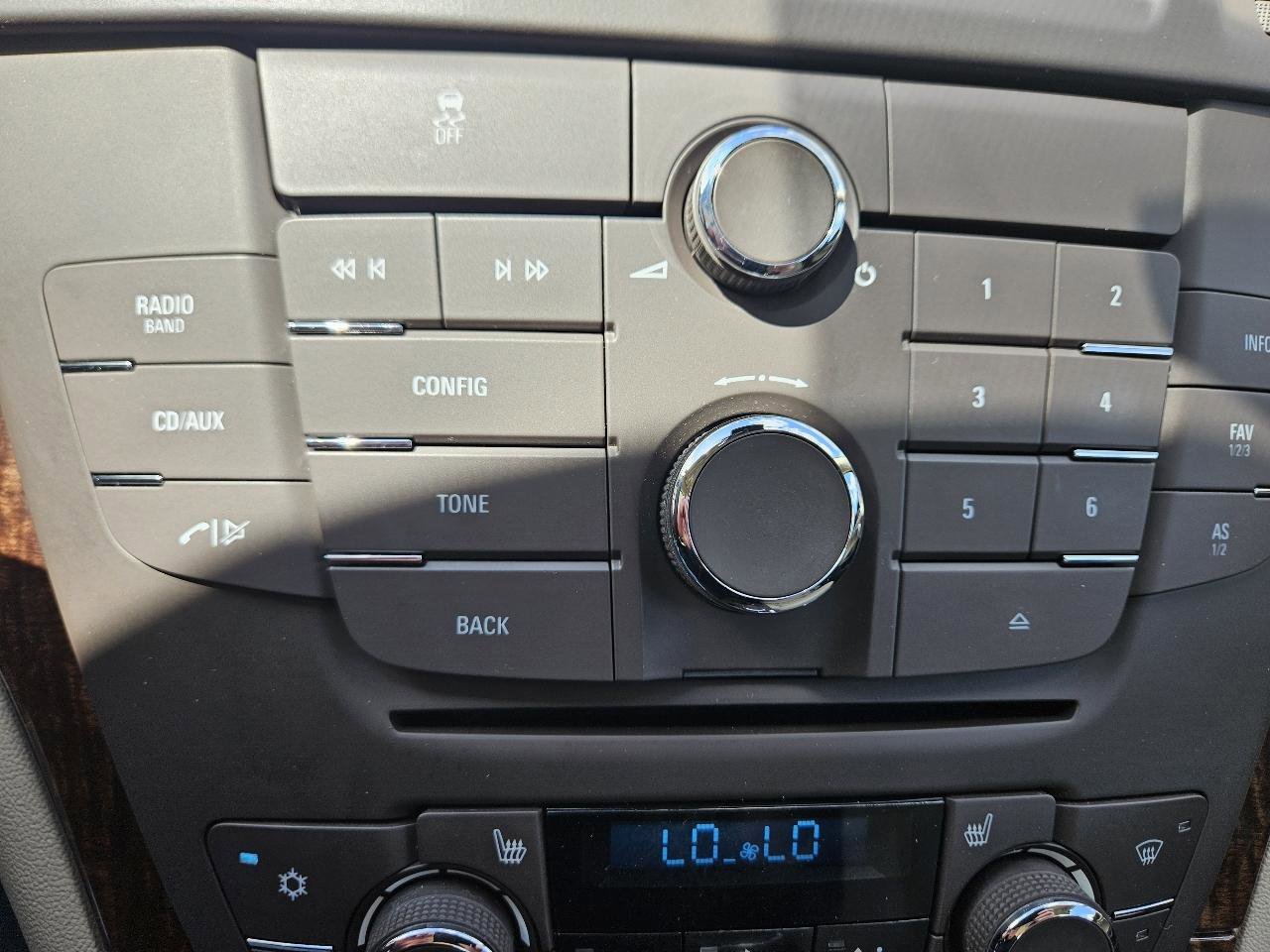 Used 2012 Buick Regal Leather FWD image 26
