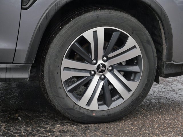 Used 2024 Mitsubishi Outlander Sport ES AWD/4WD image 8