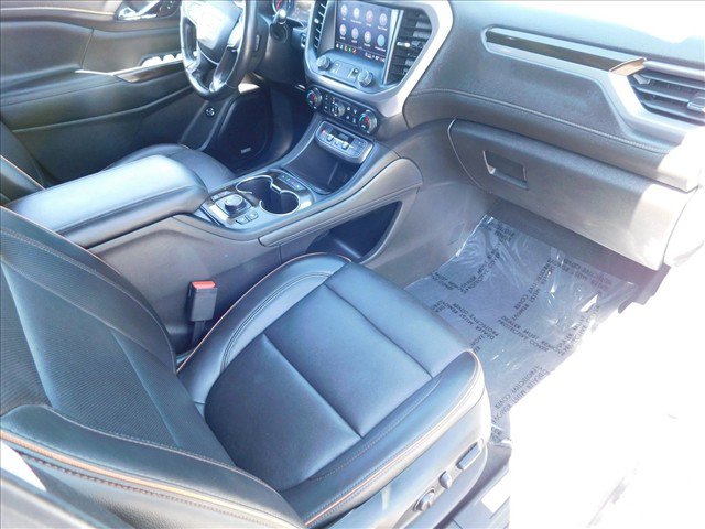 Used 2022 GMC Acadia AT4 w/ Technology Package AWD/4WD image 30