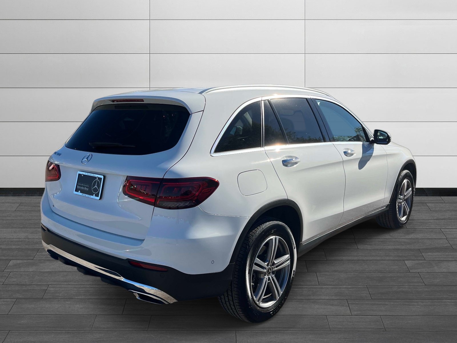 Certified 2022 Mercedes-Benz GLC 300 image 3