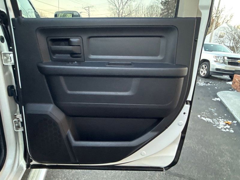 Used 2014 RAM 2500 Tradesman image 19