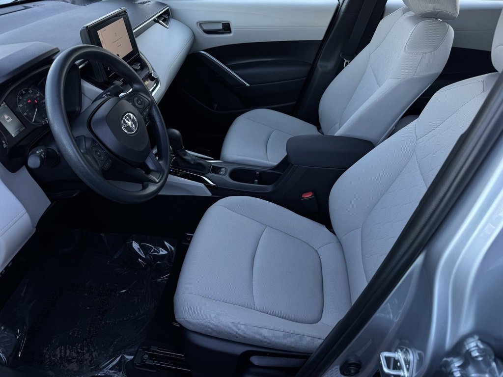 Certified 2023 Toyota Corolla Cross L image 4