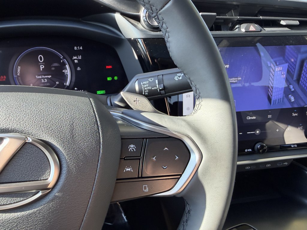 Used 2023 Lexus RZ 450e Premium image 26