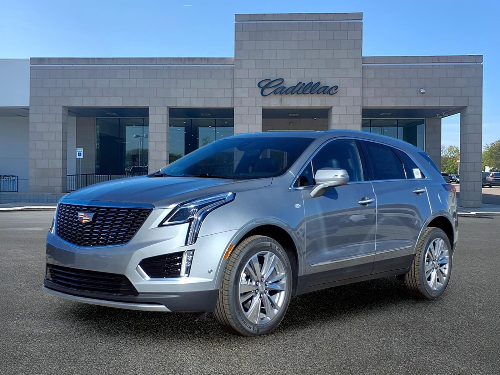 New 2026 Cadillac XT5 Premium Luxury w/ LPO, Floor Liner Package