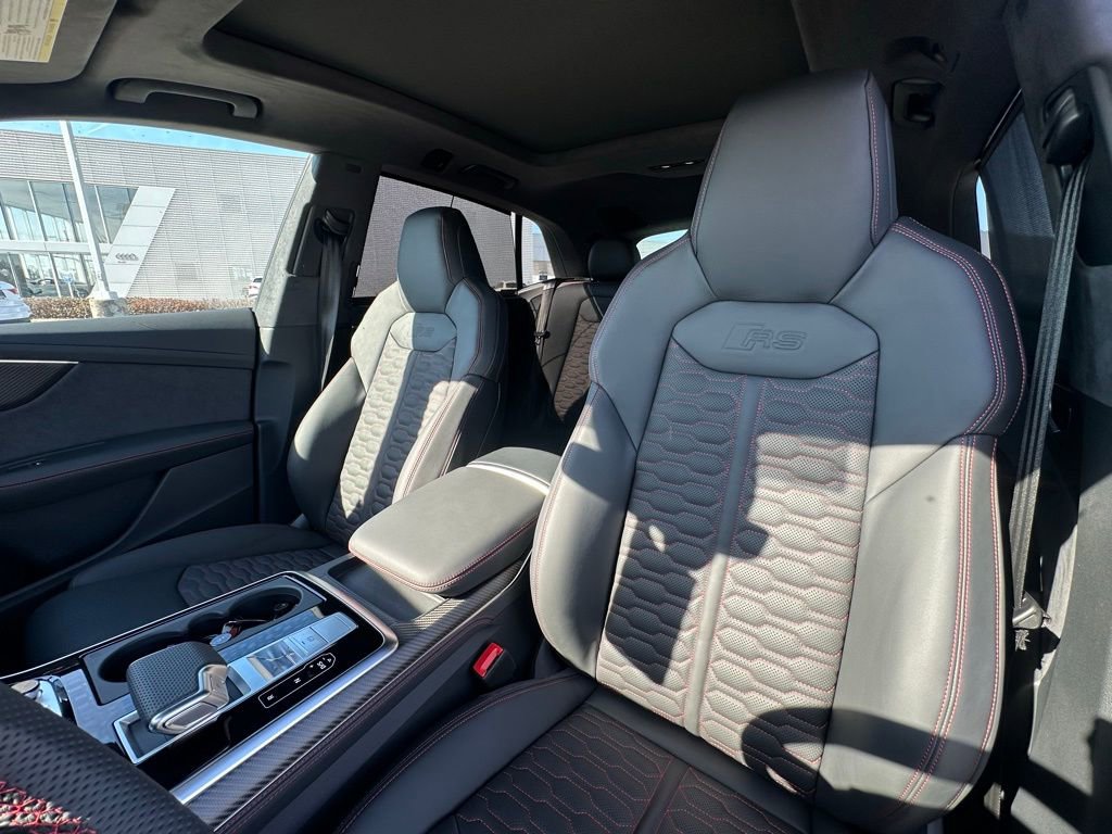 New 2026 Audi RS Q8 performance image 16