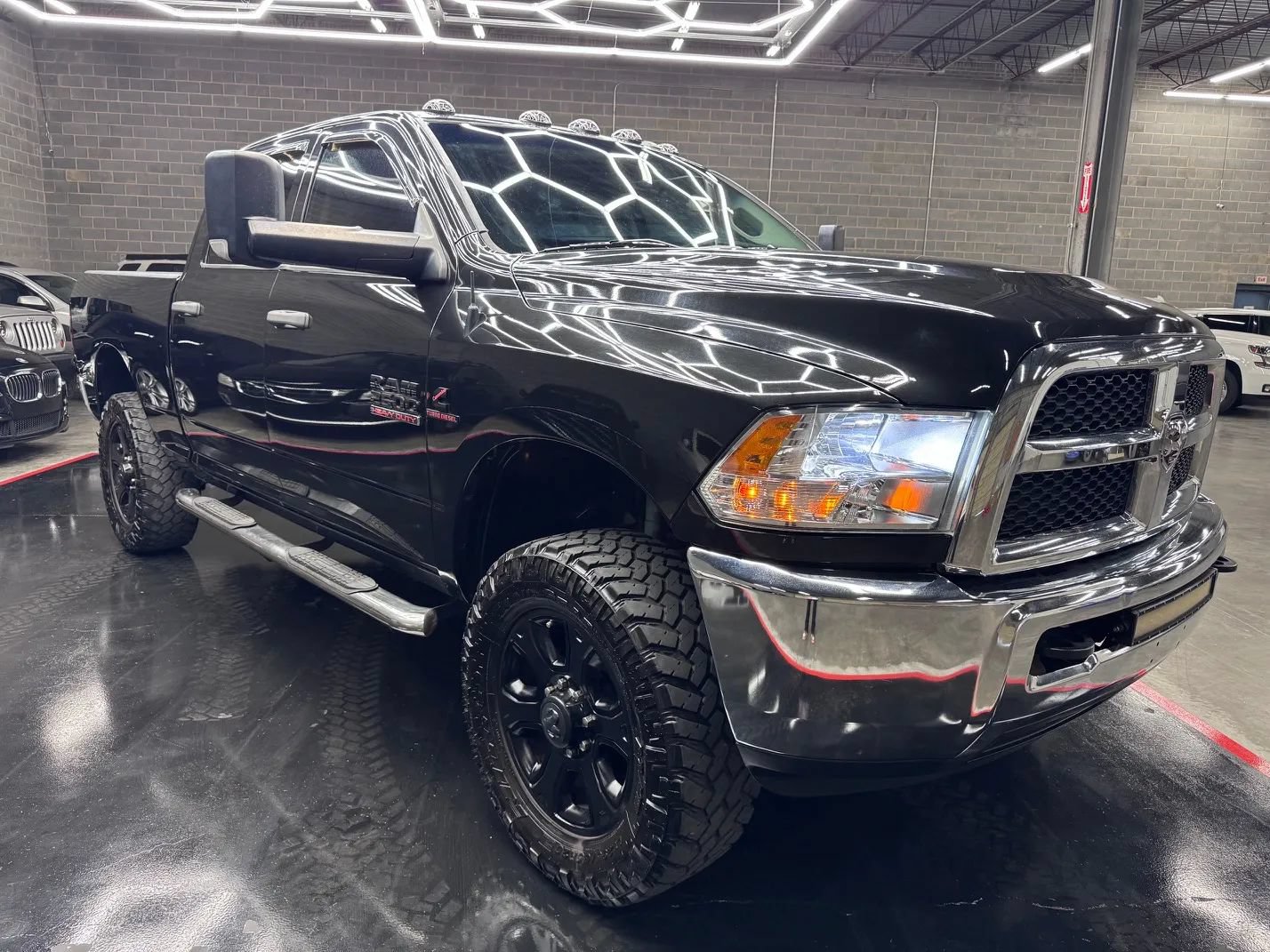 Used 2018 RAM 2500 Tradesman w/ Chrome Appearance Group AWD/4WD image 1