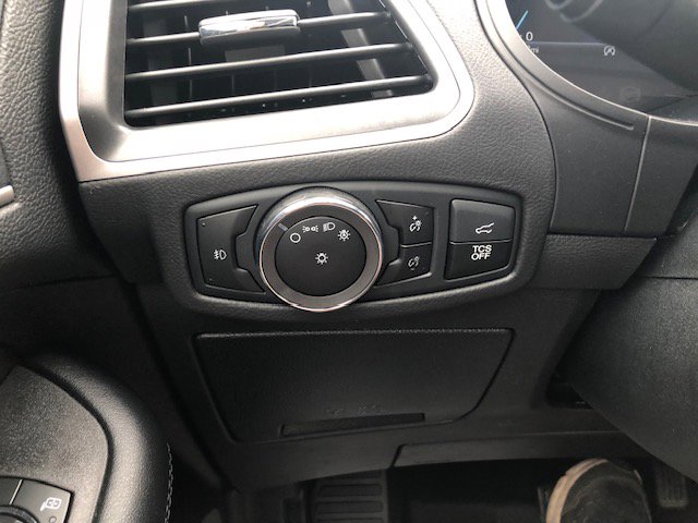 Used 2023 Ford Edge SEL w/ Convenience Package image 27