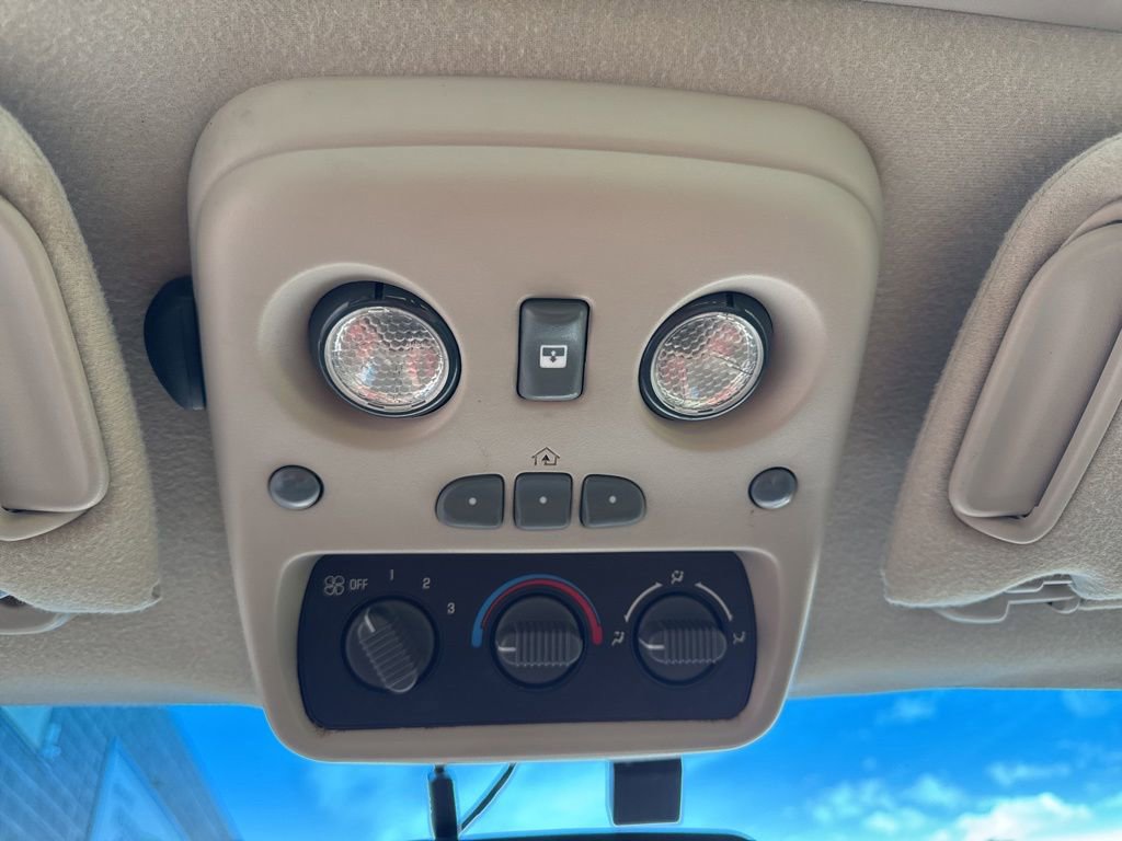 Used 2001 Chevrolet Tahoe LS AWD/4WD image 19