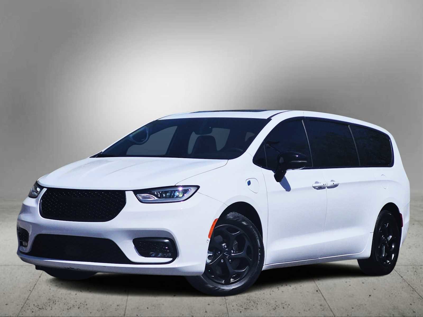 Used 2023 Chrysler Pacifica Limited w/ S Appearance Package FWD image 1