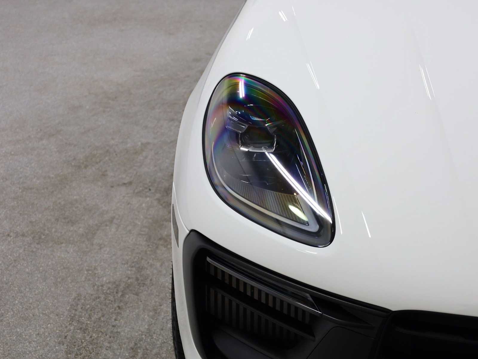 Certified 2023 Porsche Macan GTS AWD/4WD image 15