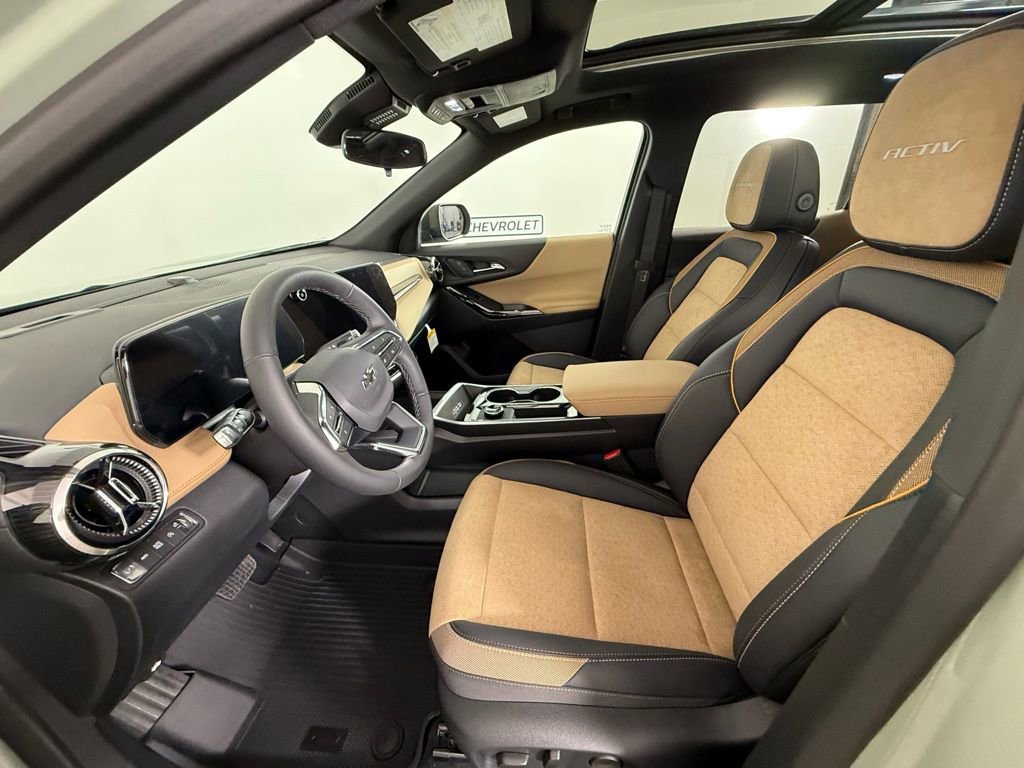 New 2026 Chevrolet Equinox ACTIV w/ LPO, Floor Liner Package image 14