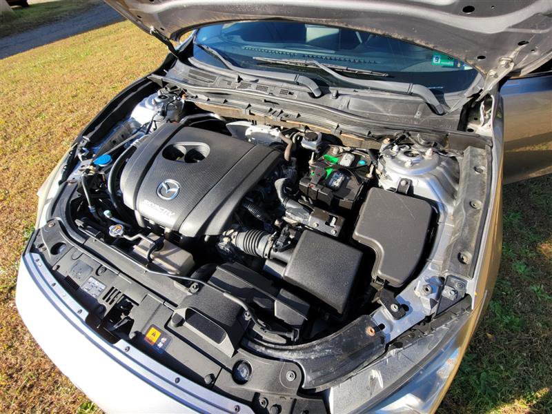 Used 2014 MAZDA MAZDA3 i Touring w/ Technology Package image 45