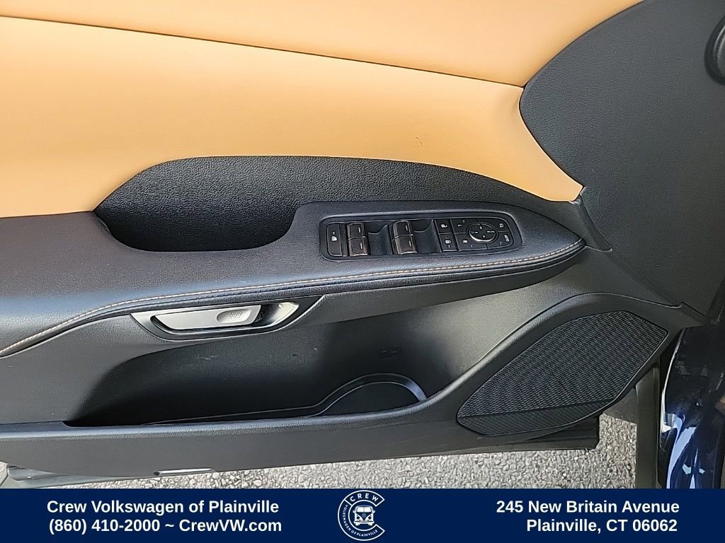 Used 2023 Lexus RX 350 Premium w/ Accessory Package image 38