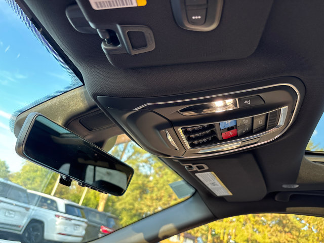 New 2027 Jeep Grand Cherokee Limited AWD/4WD image 27