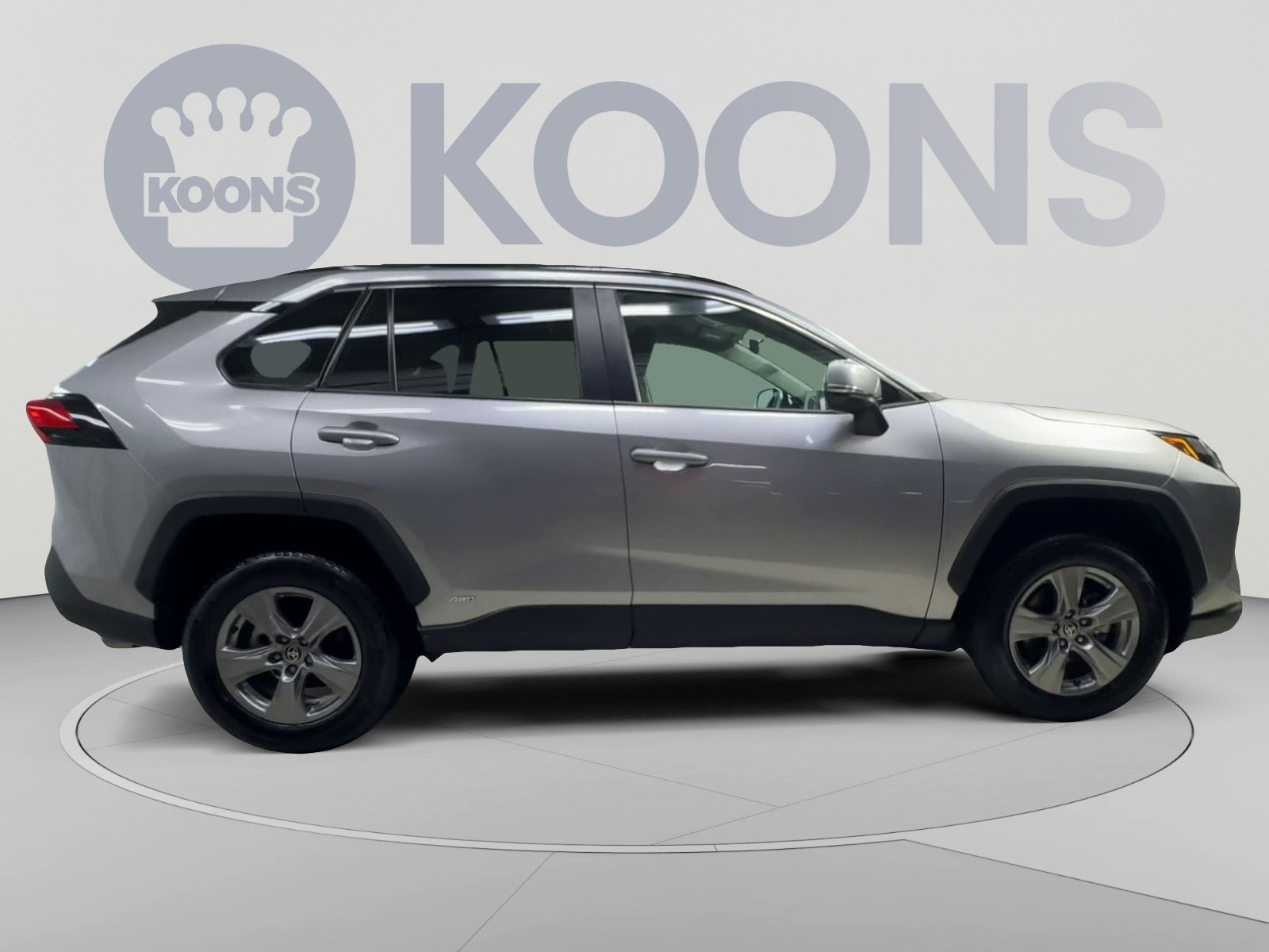 Used 2024 Toyota RAV4 LE AWD/4WD image 12