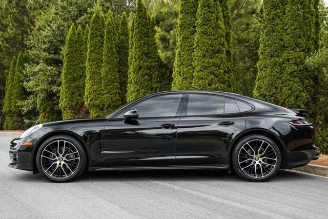 Used 2023 Porsche Panamera 4 Platinum Edition AWD/4WD image 9