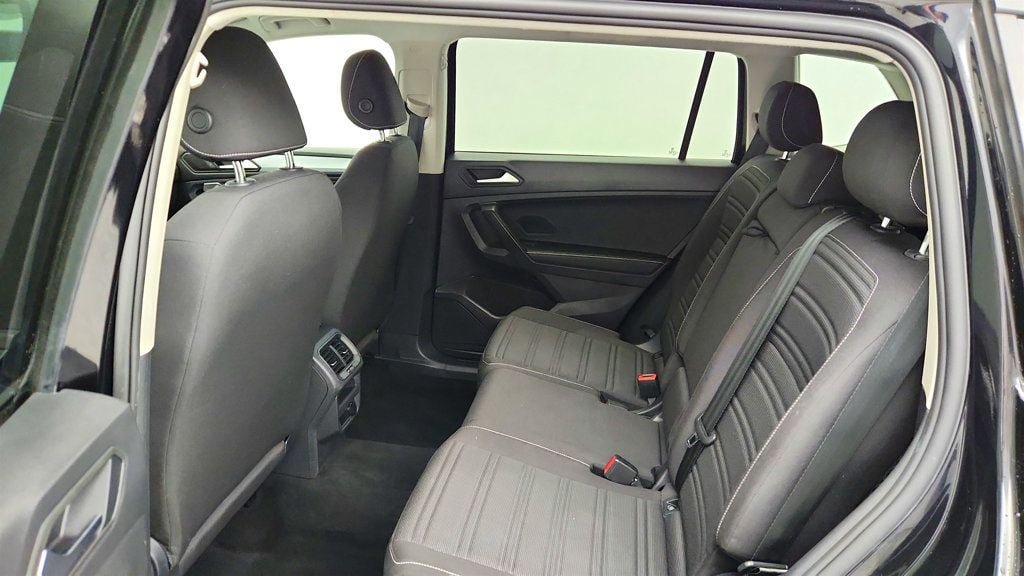 Used 2022 Volkswagen Tiguan S AWD/4WD image 19