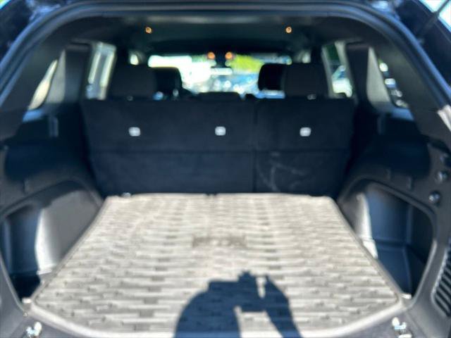 Certified 2021 Jeep Grand Cherokee Laredo AWD/4WD image 32