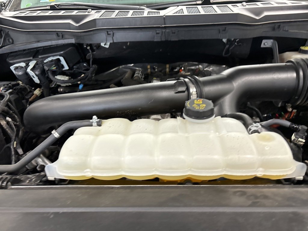 Used 2022 Ford F150 Limited image 33