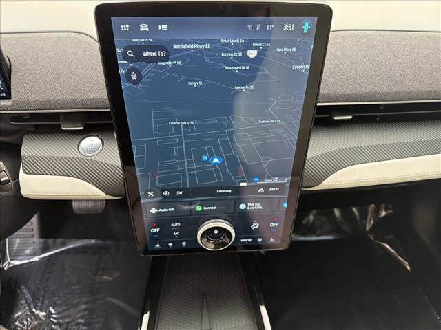 Used 2023 Ford Mustang Mach-E Premium image 19