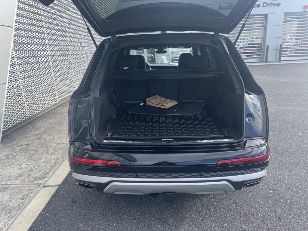 New 2025 Audi Q7 3.0T Premium Plus image 21