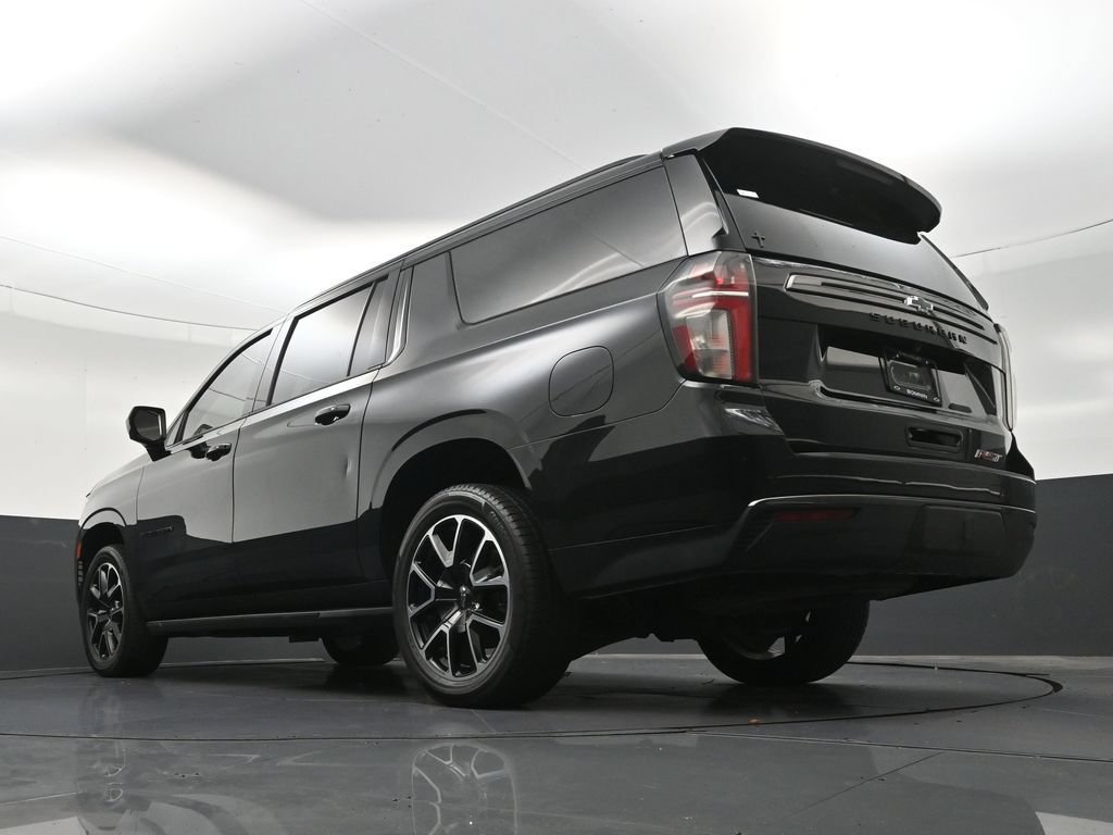Used 2021 Chevrolet Suburban RST w/ Rear Media and Nav Package RWD image 26