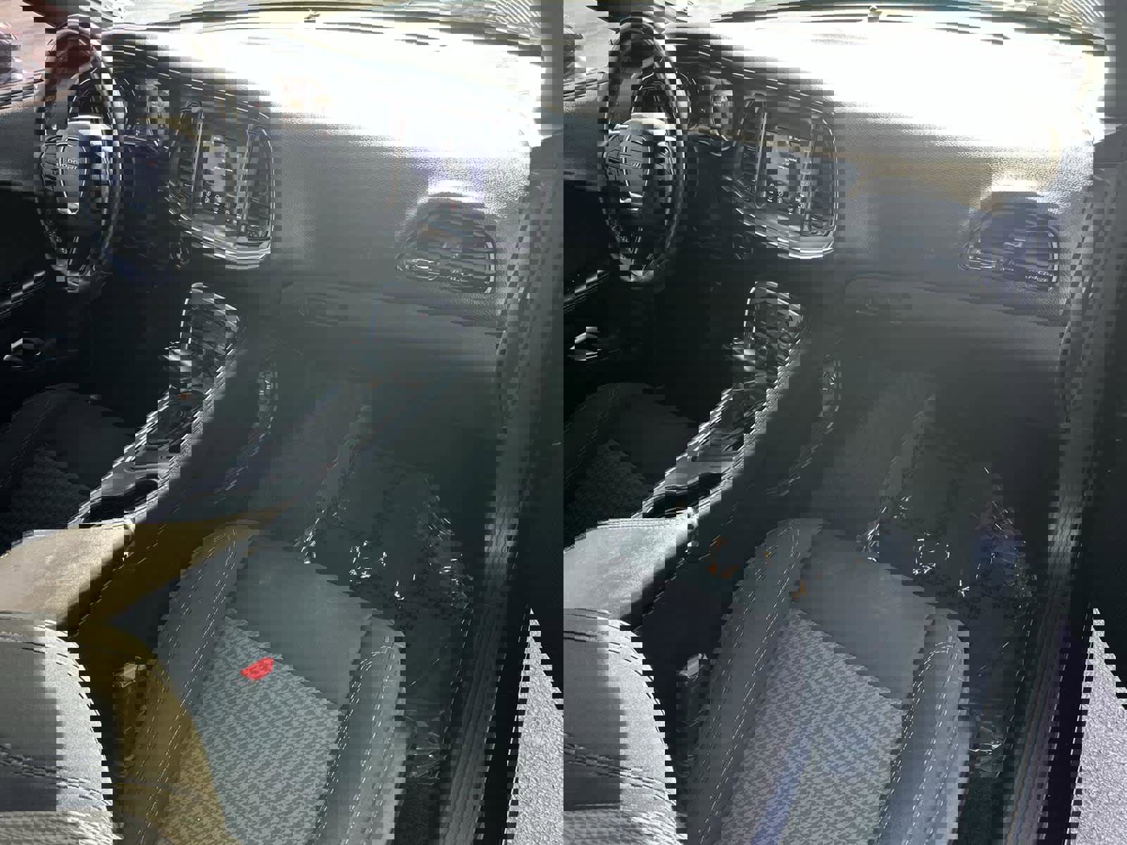 Used 2018 Dodge Challenger SXT image 12