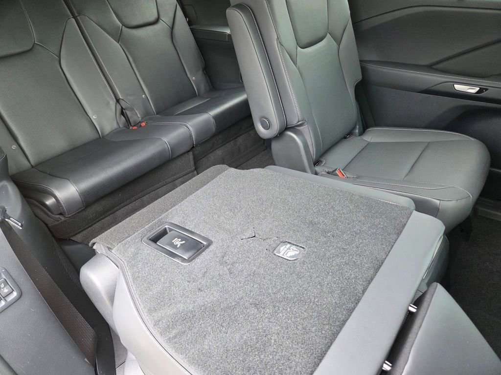 New 2026 Lexus TX 500h AWD image 5