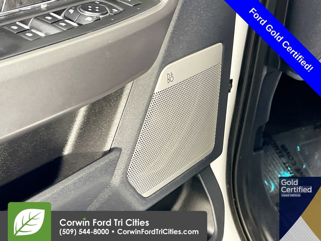 Used 2026 Ford F350 Lariat w/ Black Appearance Package AWD/4WD image 13