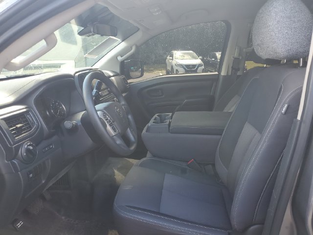 Used 2022 Nissan Titan S RWD image 15