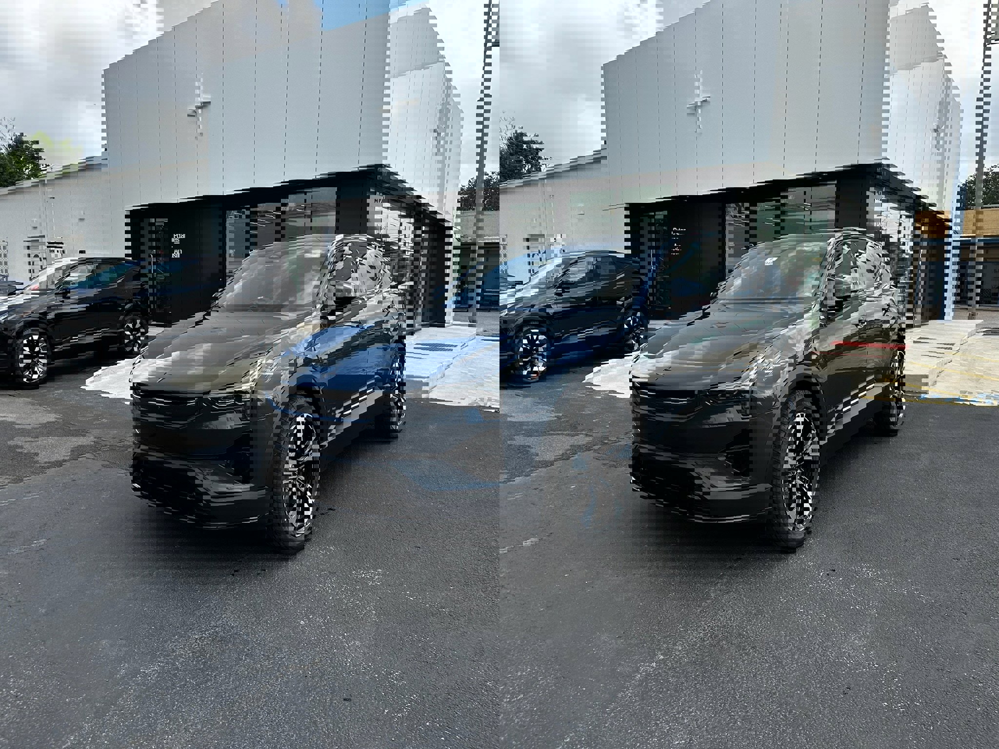New 2025 Polestar Polestar 3 image 2