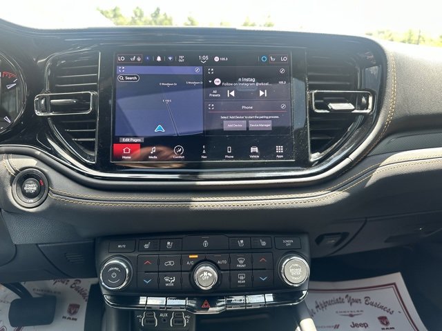 Used 2023 Dodge Durango R/T image 36