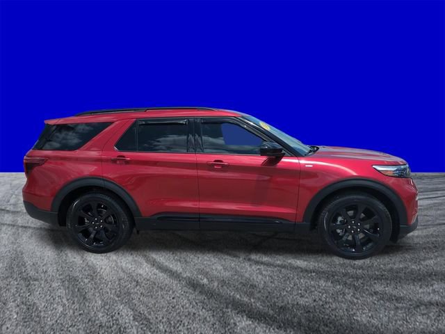 Certified 2024 Ford Explorer ST-Line w/ Class IV Trailer Tow Package RWD image 3