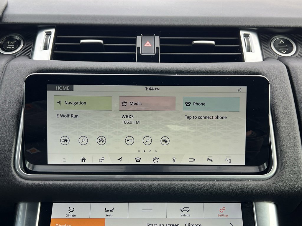 Used 2021 Land Rover Range Rover Sport HSE Silver Edition image 28