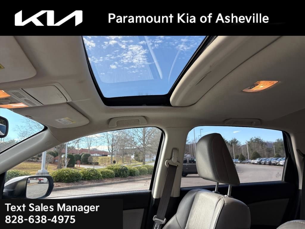 Used 2016 Honda CR-V Touring image 13