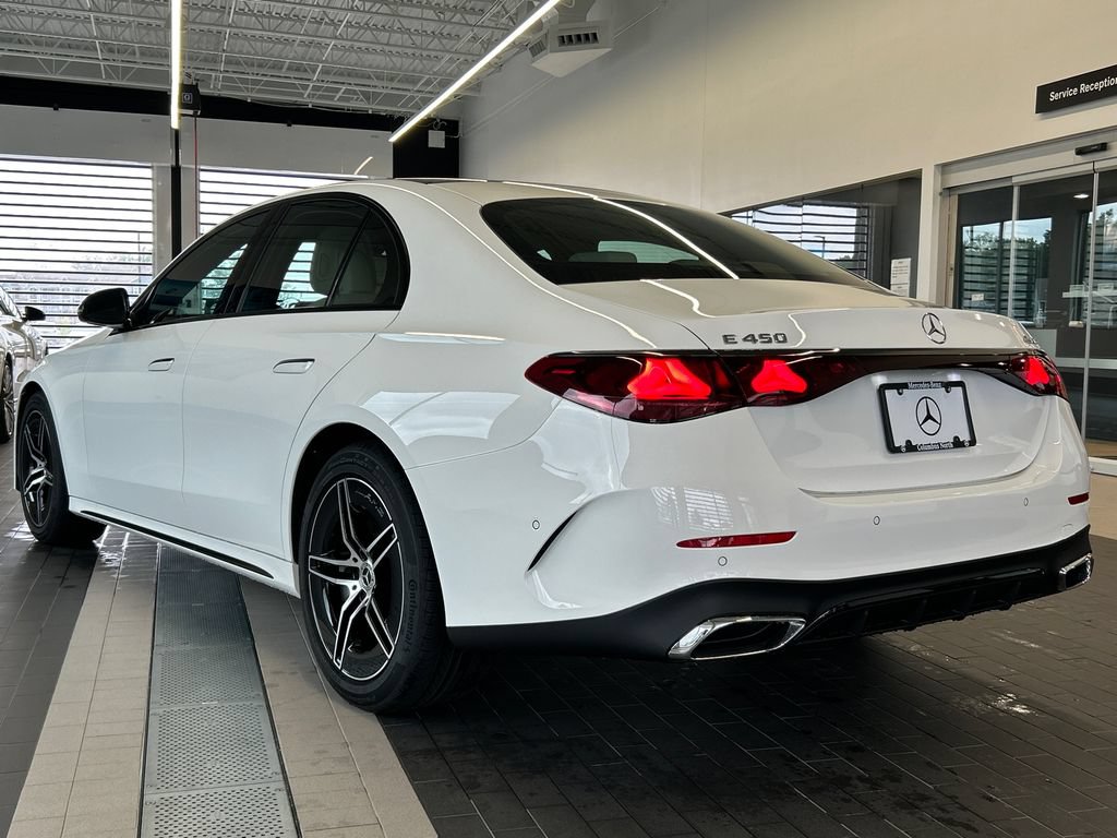 New 2027 Mercedes-Benz E 450 4MATIC Sedan image 4