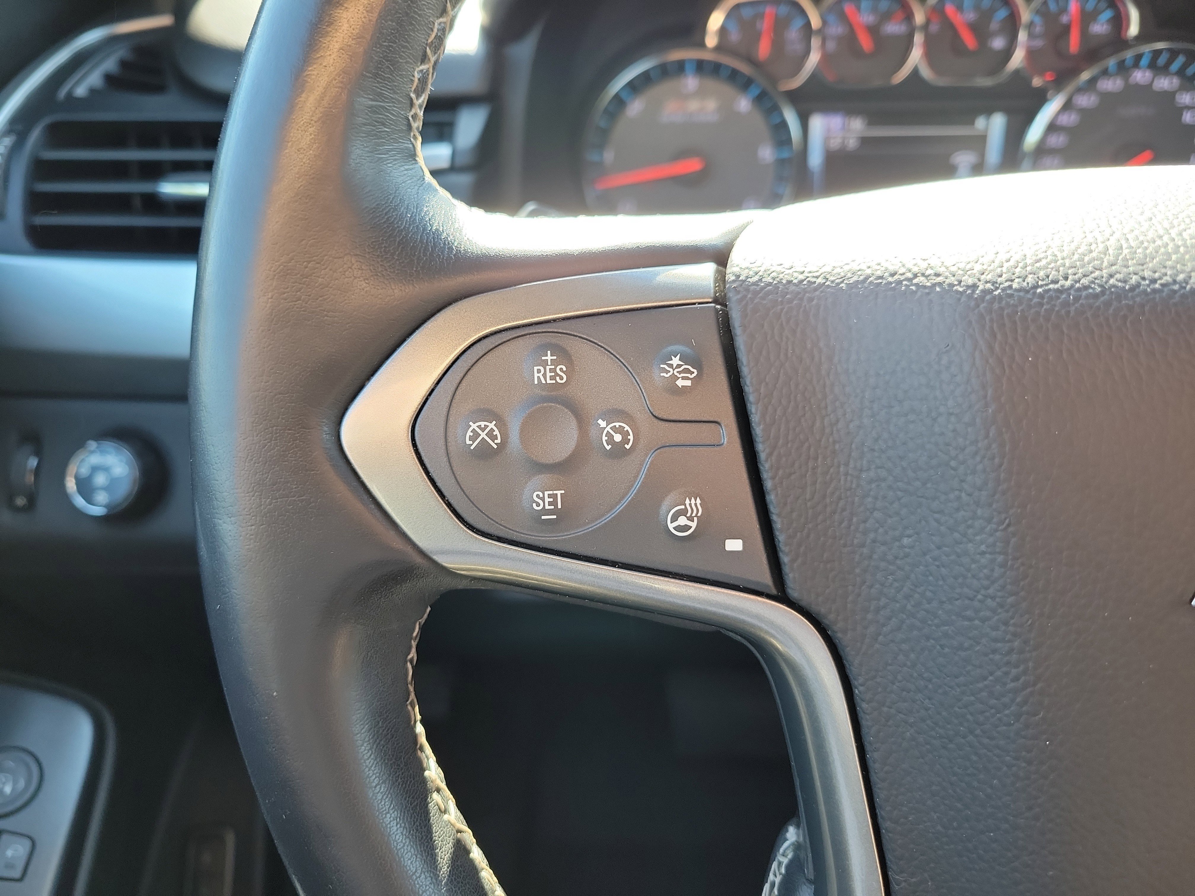 Used 2020 Chevrolet Tahoe LT AWD/4WD image 30