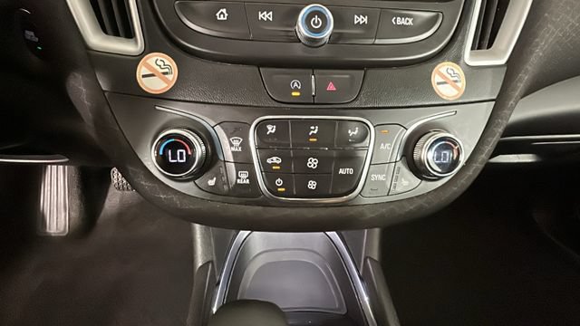 Used 2023 Chevrolet Malibu LT FWD image 22