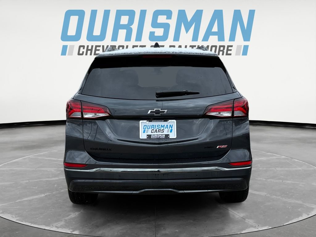 Used 2023 Chevrolet Equinox RS w/ RS Leather Package image 5