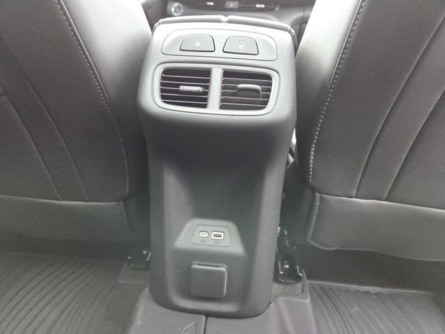 Used 2023 Buick Envision Avenir image 17