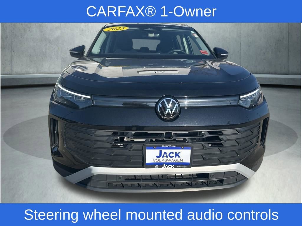 Used 2025 Volkswagen Tiguan S image 6