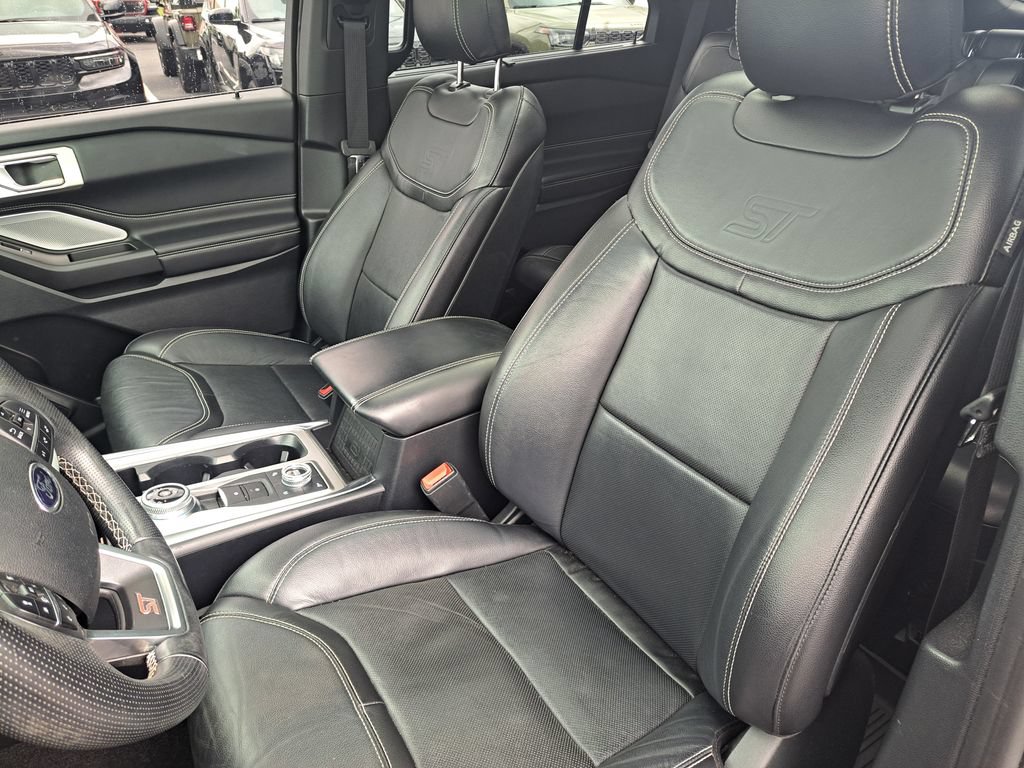 Used 2020 Ford Explorer ST w/ ST Street Pack AWD/4WD image 23