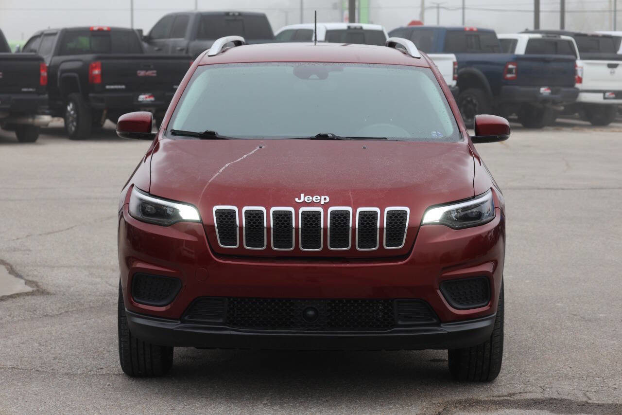 Used 2021 Jeep Cherokee Latitude image 2