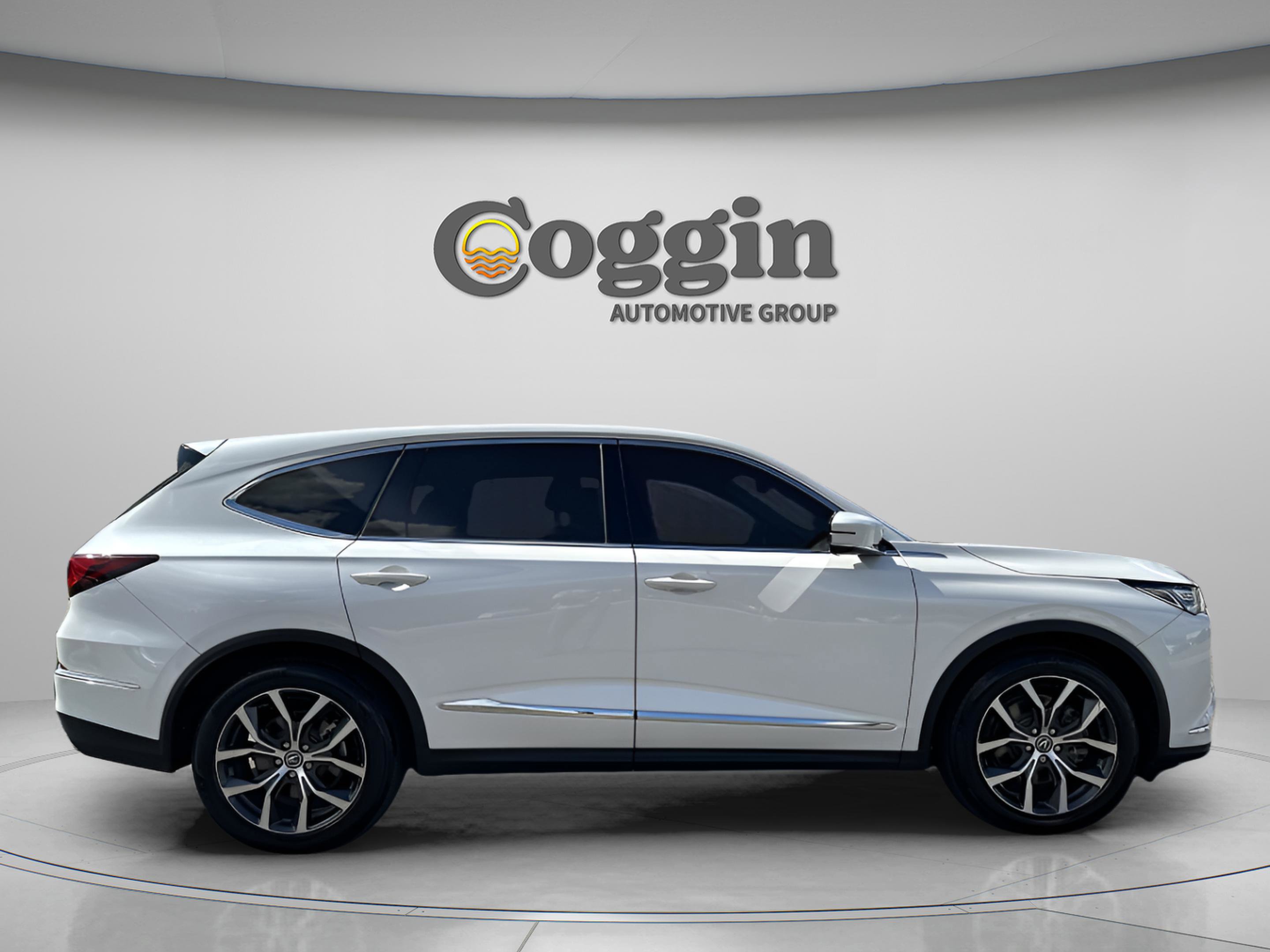 Used 2023 Acura MDX FWD w/ Technology Package image 8